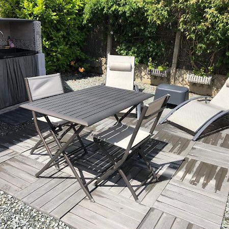 Suite A 800M De La Plage Saint-Lunaire Exterior foto